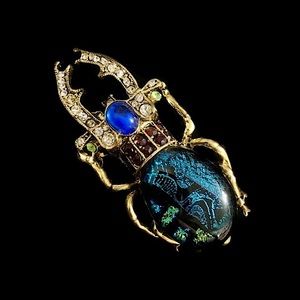 Beautiful dichroic glass beetle brooch / pin